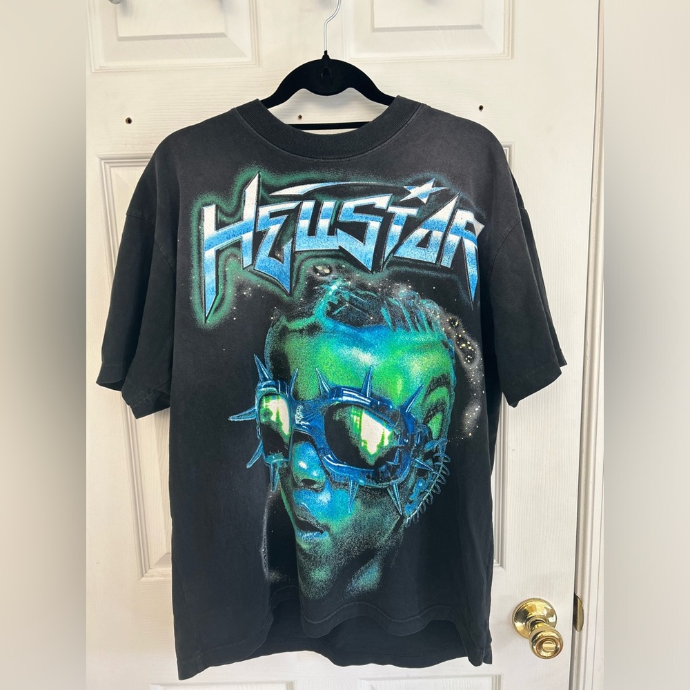 Hellstar men’s size large.